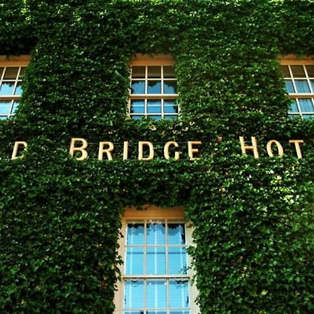 The Old Bridge Hotell Huntingdon Exteriör bild
