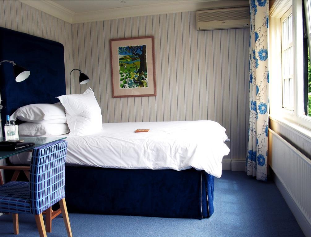The Old Bridge Hotell Huntingdon Rum bild